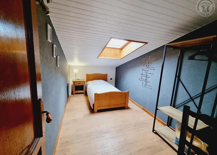 Mon Repos Bien Merite * Eppe-Sauvage